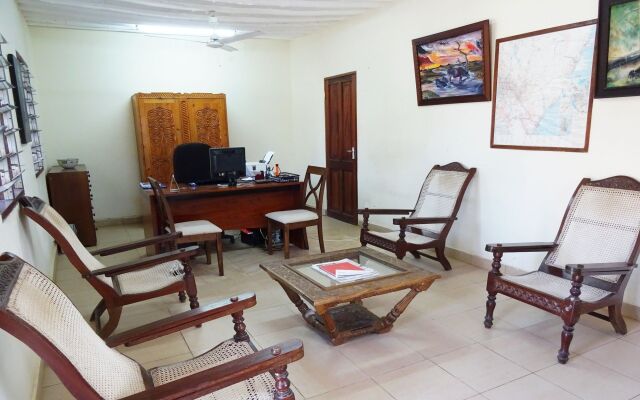 Doric Cottages Diani