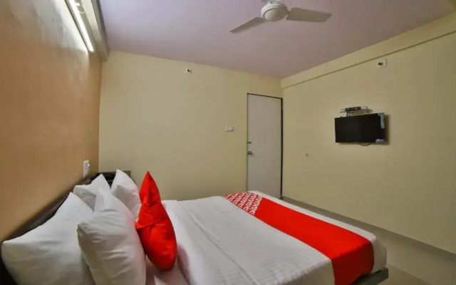 Madhuram Arcade By OYO Rooms