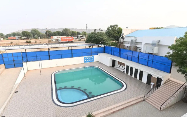 Rajshree Resort
