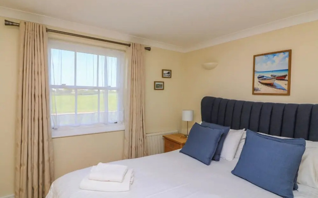 4 Thurlestone Beach House
