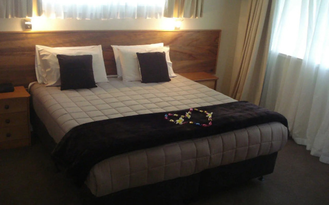 Shiralee Executive Cottages