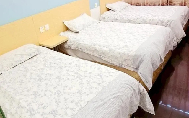 Shanghai Xinyuan Theme Hotel