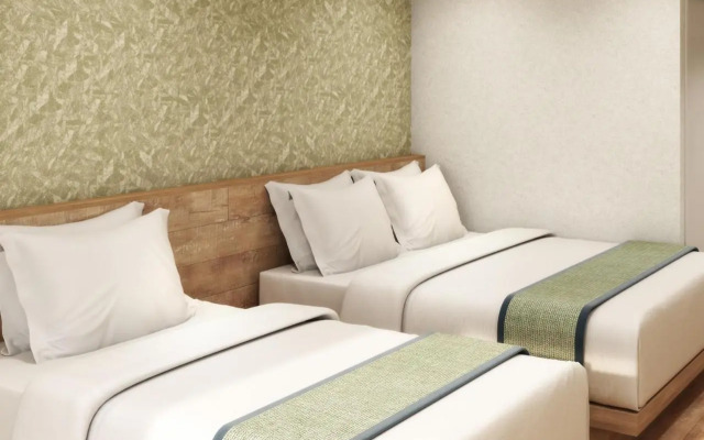 Hotel Living Inn Kenchoumaeeki