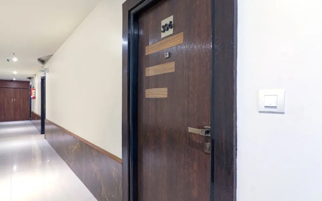 Fabhotel Nera Regency
