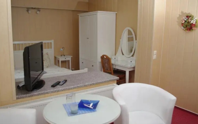 Lindenhof Liepgarten - Pension & Gaststätte