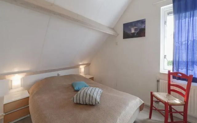 Nice Holiday Home Near Beach