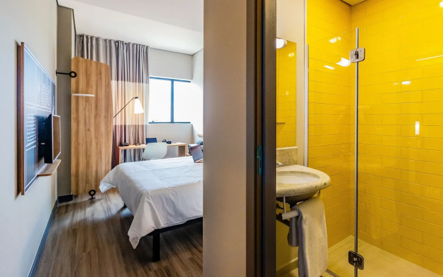 Ibis Palmas Avenida JK