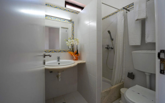 Muthu Balaia Sol Hotel