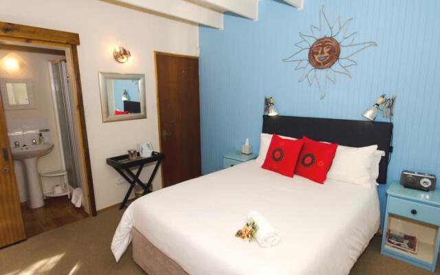 9 on Heron Bed & Breakfast