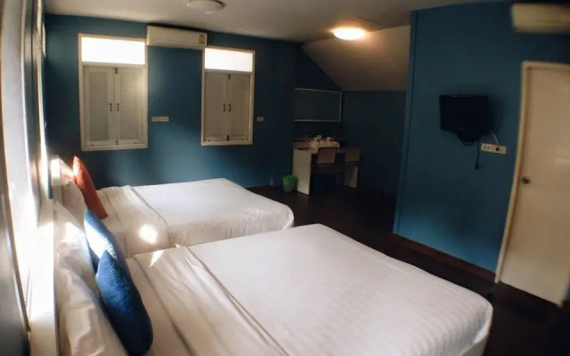 清迈白屋民宿(White Chalet Guesthouse Chiang Mai)