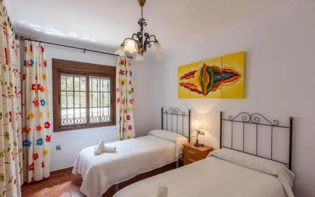 Villa Asuncion Arenas by Ruralidays