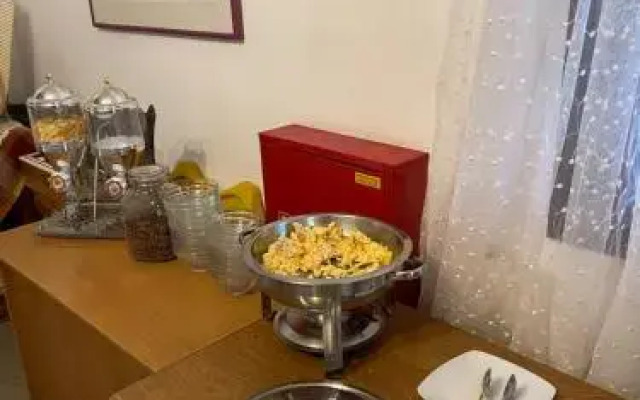 Alexander Beach Hotel