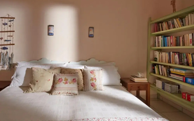 Flower and Crafts - Eco Farm Houses