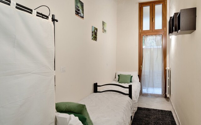 Santa Croce Cathedral by Mmega