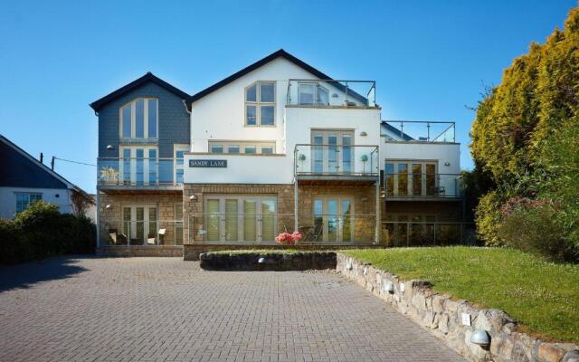 7 Sandy Lane