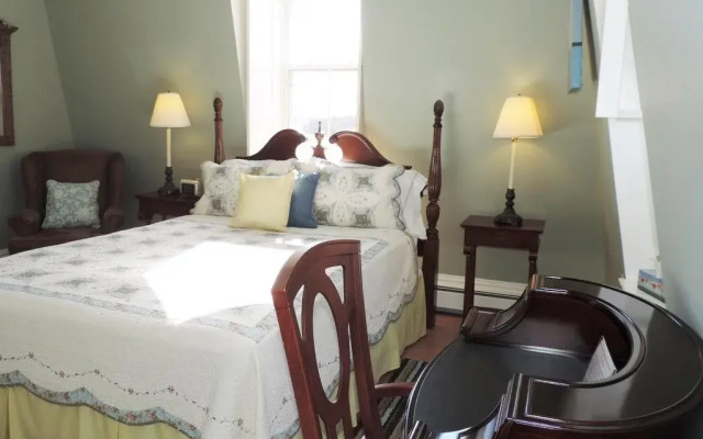 1880 Kaulbach House Historic Inn