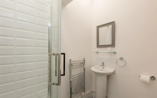 Townhouse @ 130 West Street Crewe