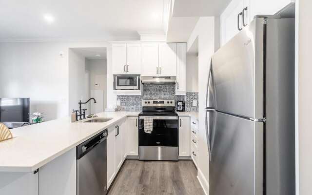 Rideau 1Bd Apartment Balcony Free Parking 2