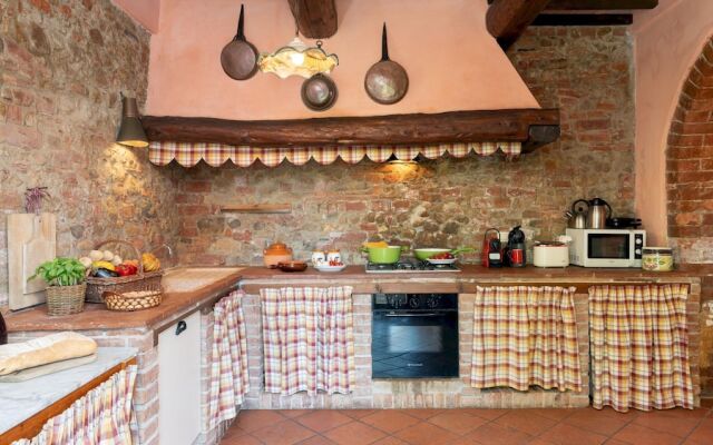 Villa Montefalconi 11 Emma Villas