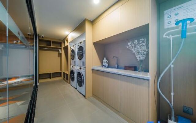 Homeinn Selected Hotel (Jincheng People's Square Lanhua City)