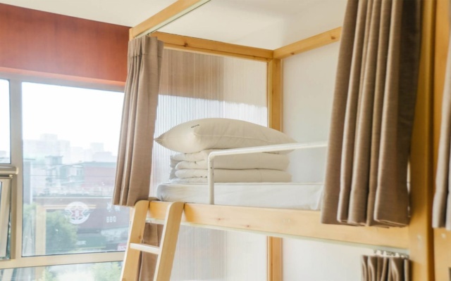 Beijing Together Hostel – Guest Rooms – Beijing