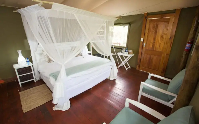 Ngama Tented Safari Lodge