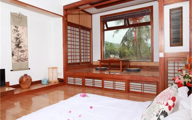 Sanya Little Fish Hot Spring Hotel