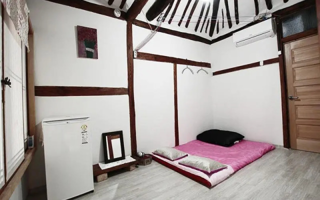Hanok Guesthouse Punggeum