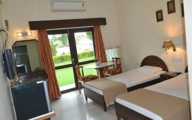 Hotel Ganesha Garden Villa