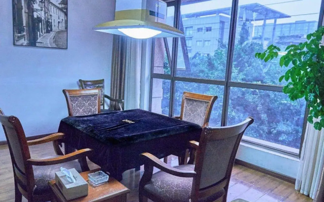 zhe fei hotel(Chengdu Wuhou Overpass Subway station)