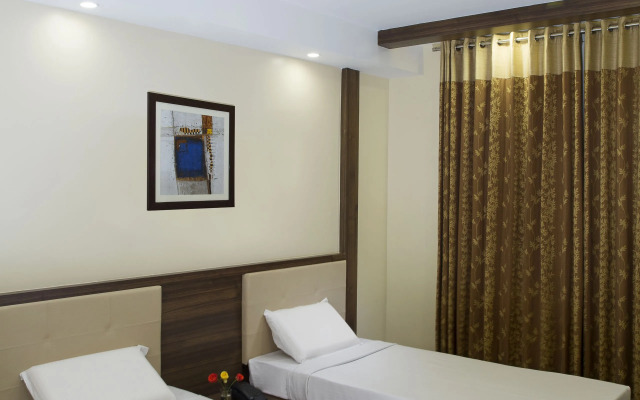 Palette - Sign Regency Hotel