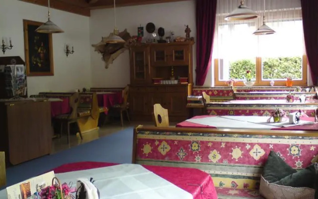 Hotel Garni Ötztalerhof