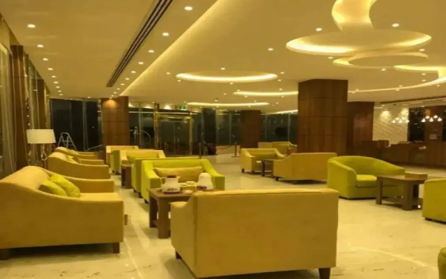 Kayan Hotel Suites