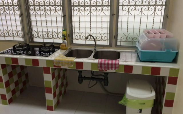 Ratchayothin Cottage