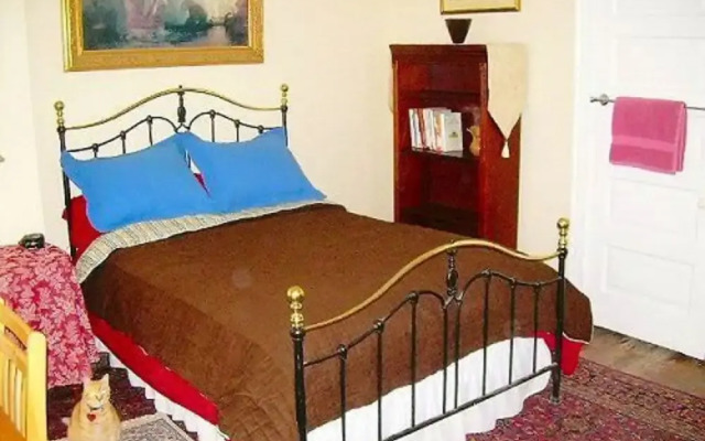 Burbridge St. B&B