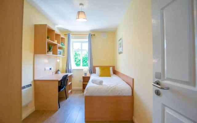 The Townhouse at Gort Na Coiribe By Shortstays