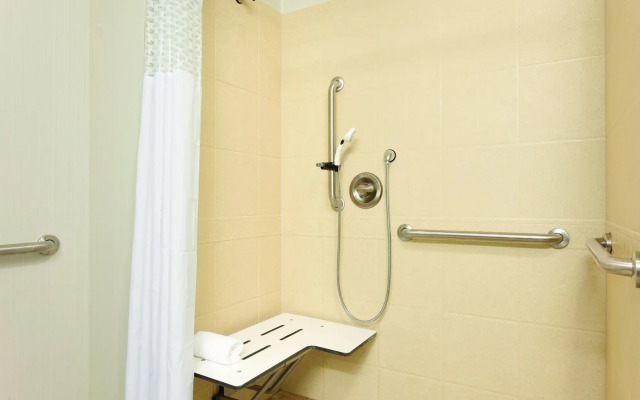 Hampton Inn & Suites Philadelphia Montgomeryville