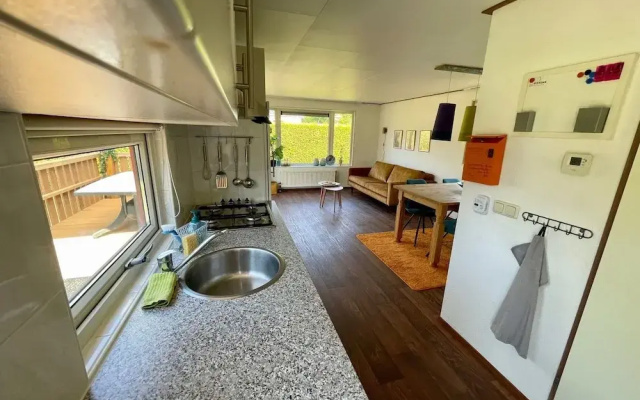 Attractive Chalet With Enclosed Garden Near sea