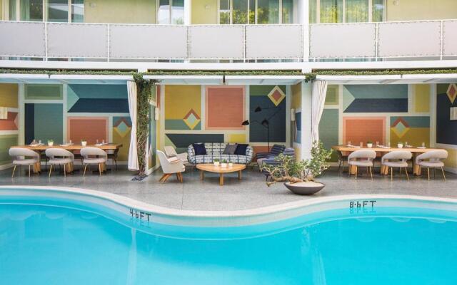 Avalon Hotel Beverly Hills, a Member of Design Hotels