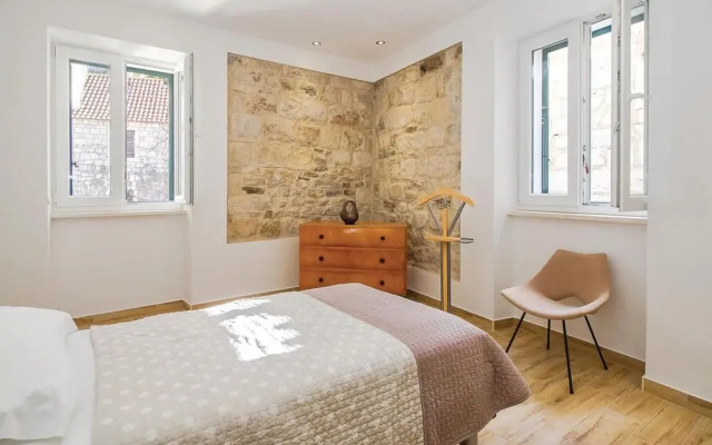 Nice Home in Omis With 2 Bedrooms and Wifi