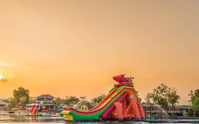 Dream Park Resort