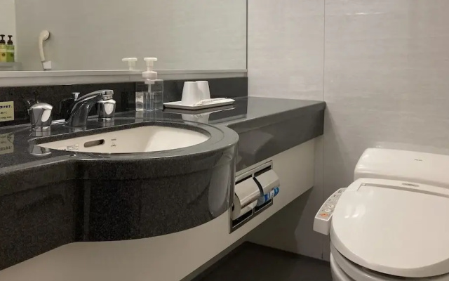 Shiroko Storia Hotel