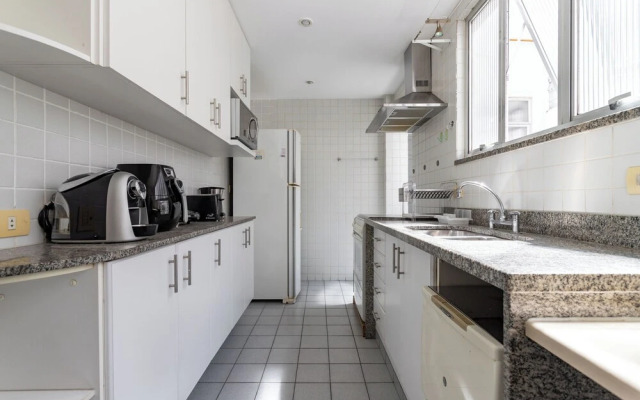 Vista para a praia de Copacabana - A1103