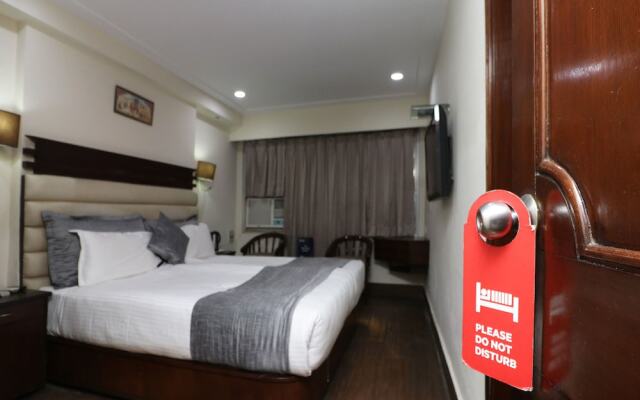 OYO 11647 Hotel Metro