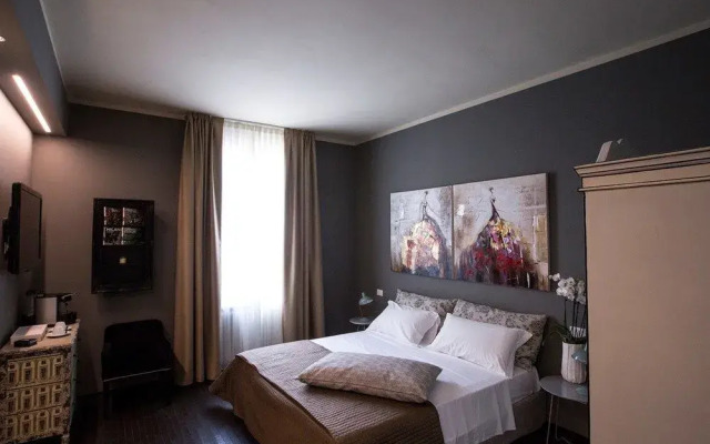 Palazzo Gozzi Bed  Beauty