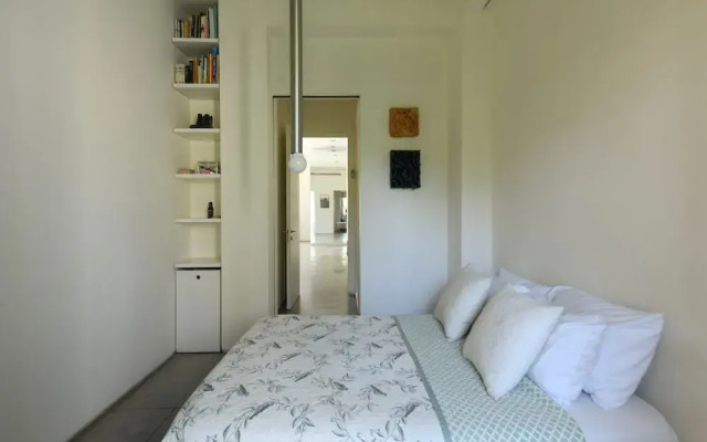 Modern & Bright 3BR apt with 2Balconies