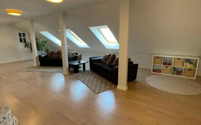 Raunex Apartment