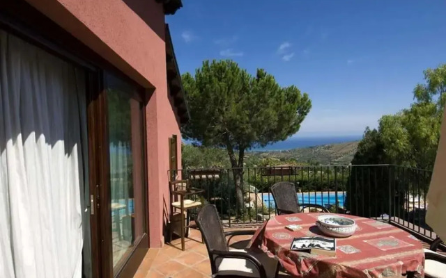 Villa Ivoni 1