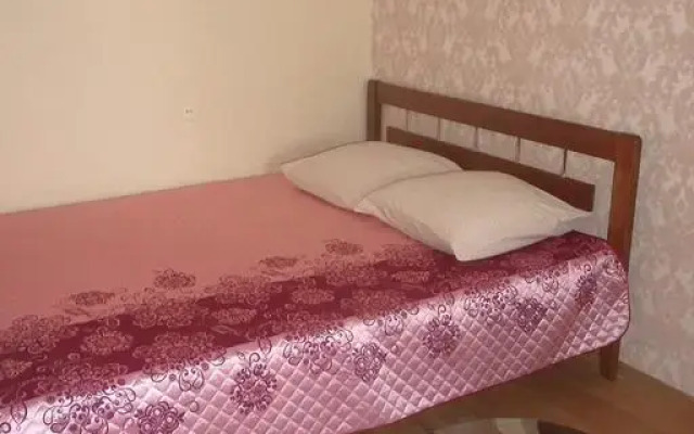 Kvartira na Vspoliye 9