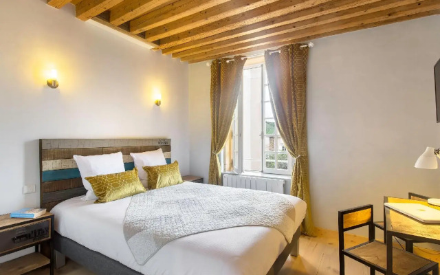 Logis Hôtel la Benoîte